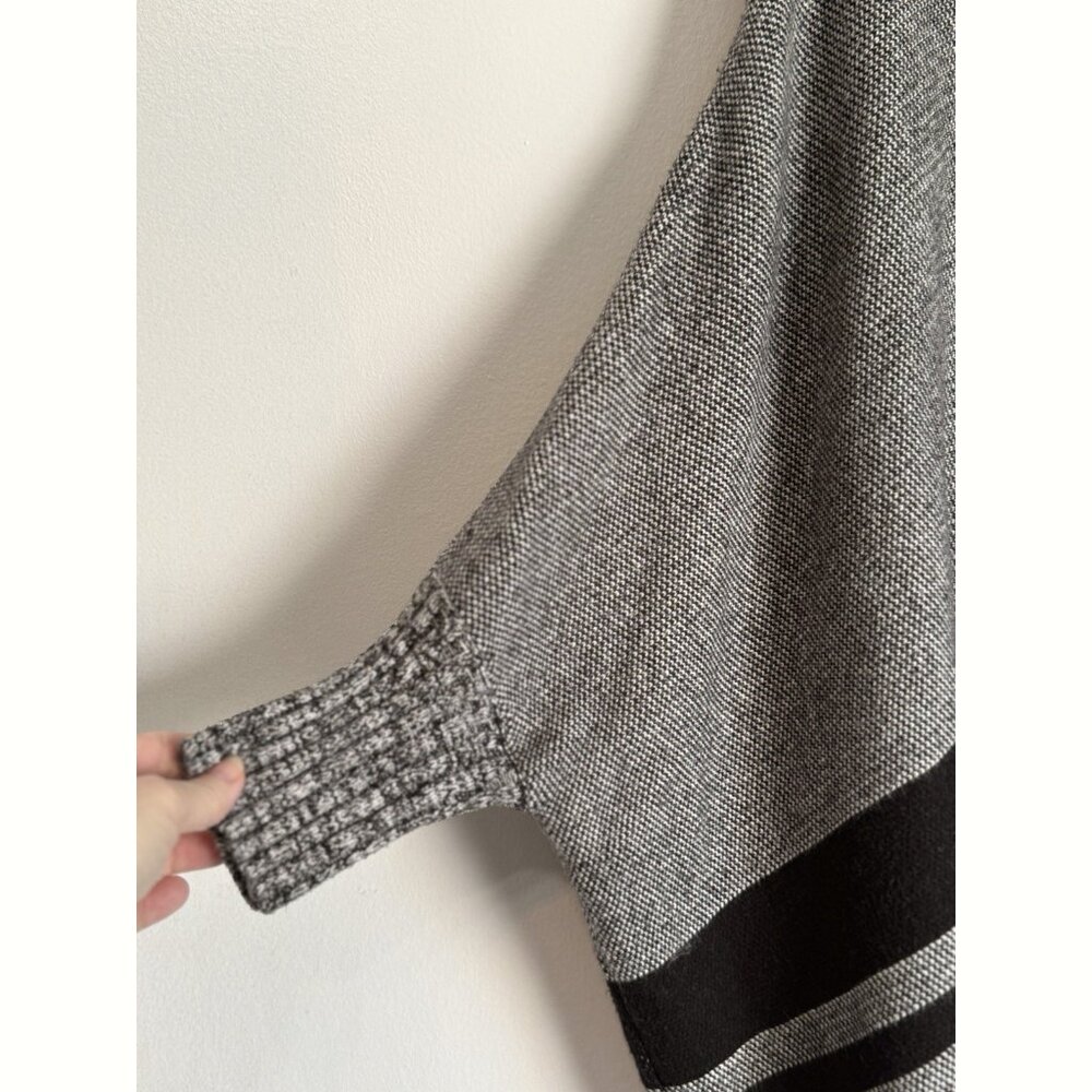Maeve Anthropologie Womens Gray Black Poncho Sweater XS/S Cozy Cowl Neck Viscose - Picture 5 of 10